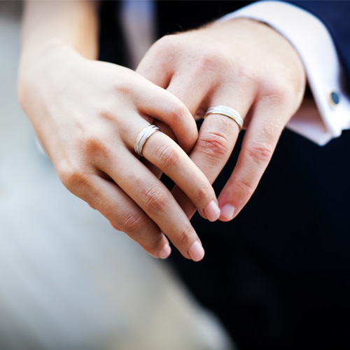 How to Create a Wedding Ceremony That Truly Feels Like You